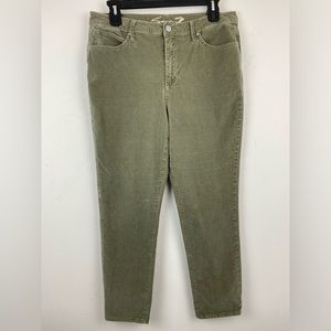 Seven7 size 16 Women’s Green Corduroy Ultra High Rise Skinny Jeans